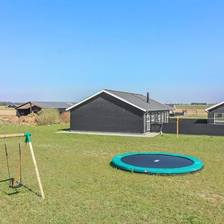 Eveline - 1-5km From The Sea In Nw Jutland By Interhome Lokken