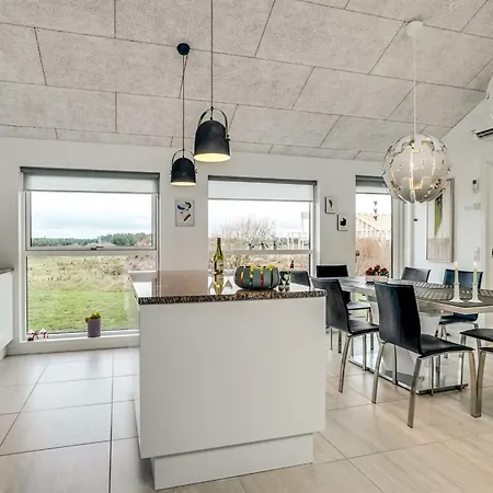 Eveline - 1-5km From The Sea By Interhome Løkken
